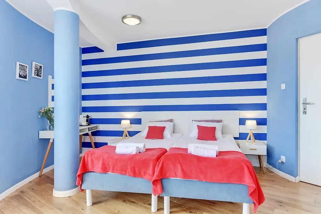 Bed & Breakfast Navy Group - Willa Marina Gdańsk